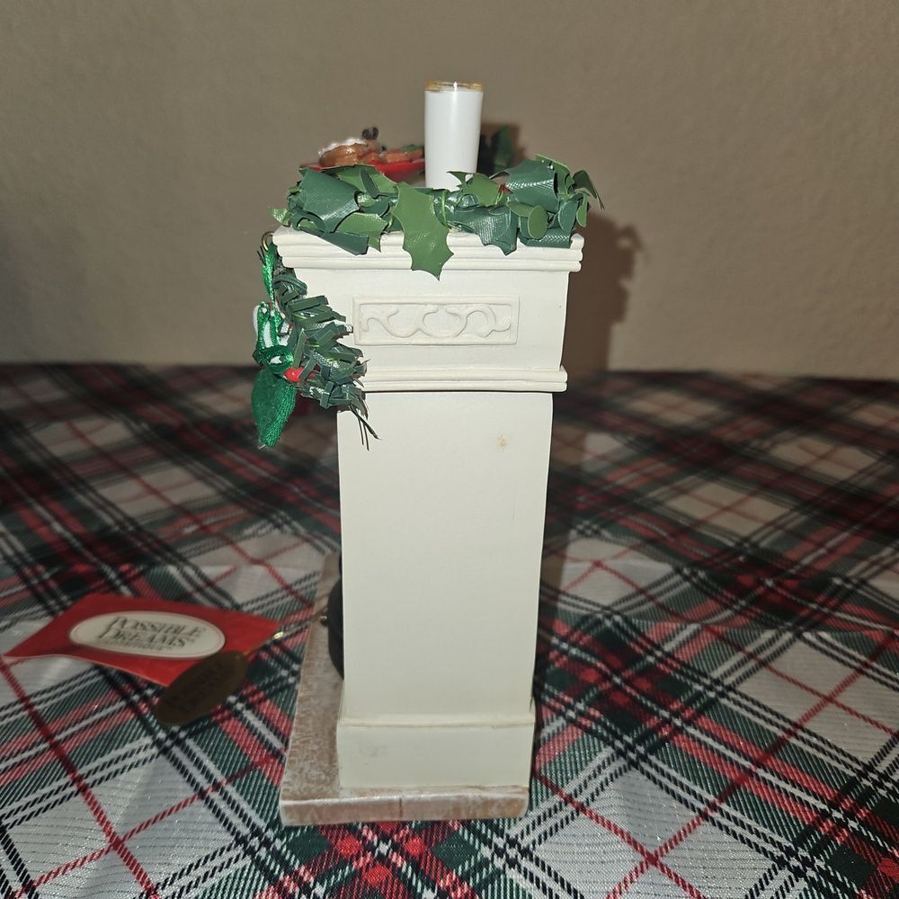 Department 56 Cozy "Fireplace" Possible Dreams Clothtique Lighted Table Decor - Picture 5 of 11
